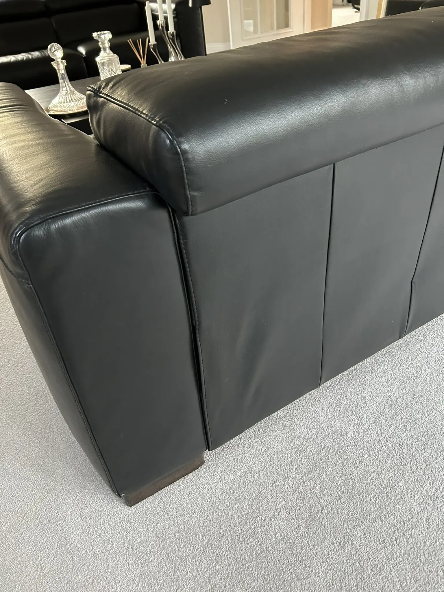 2 Genuine Natuzzi Black Leather Sofas – Excellent Condition
