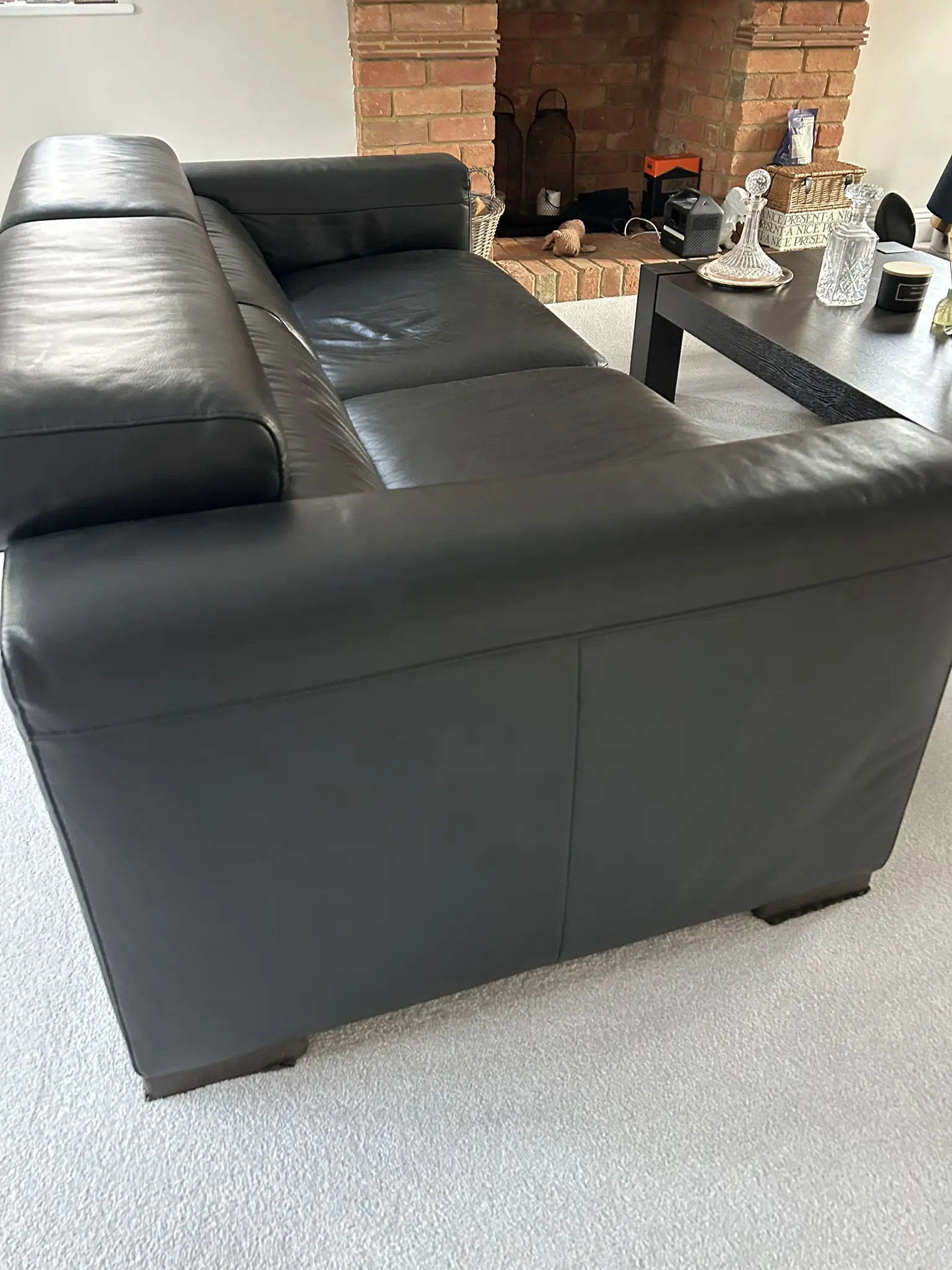 2 Genuine Natuzzi Black Leather Sofas – Excellent Condition