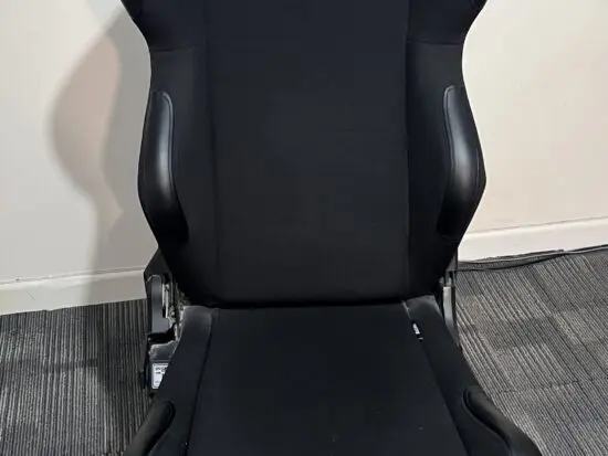 DX RACER GAMING CHAIR