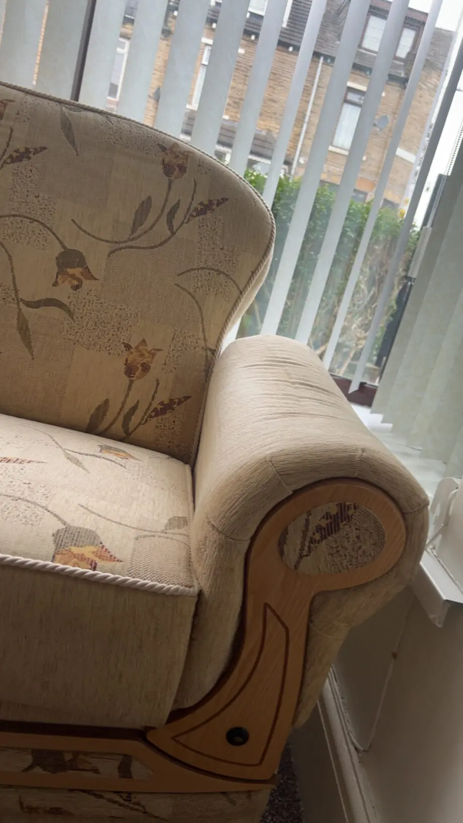 3x 3seater Sofa/Setty bed with storage
