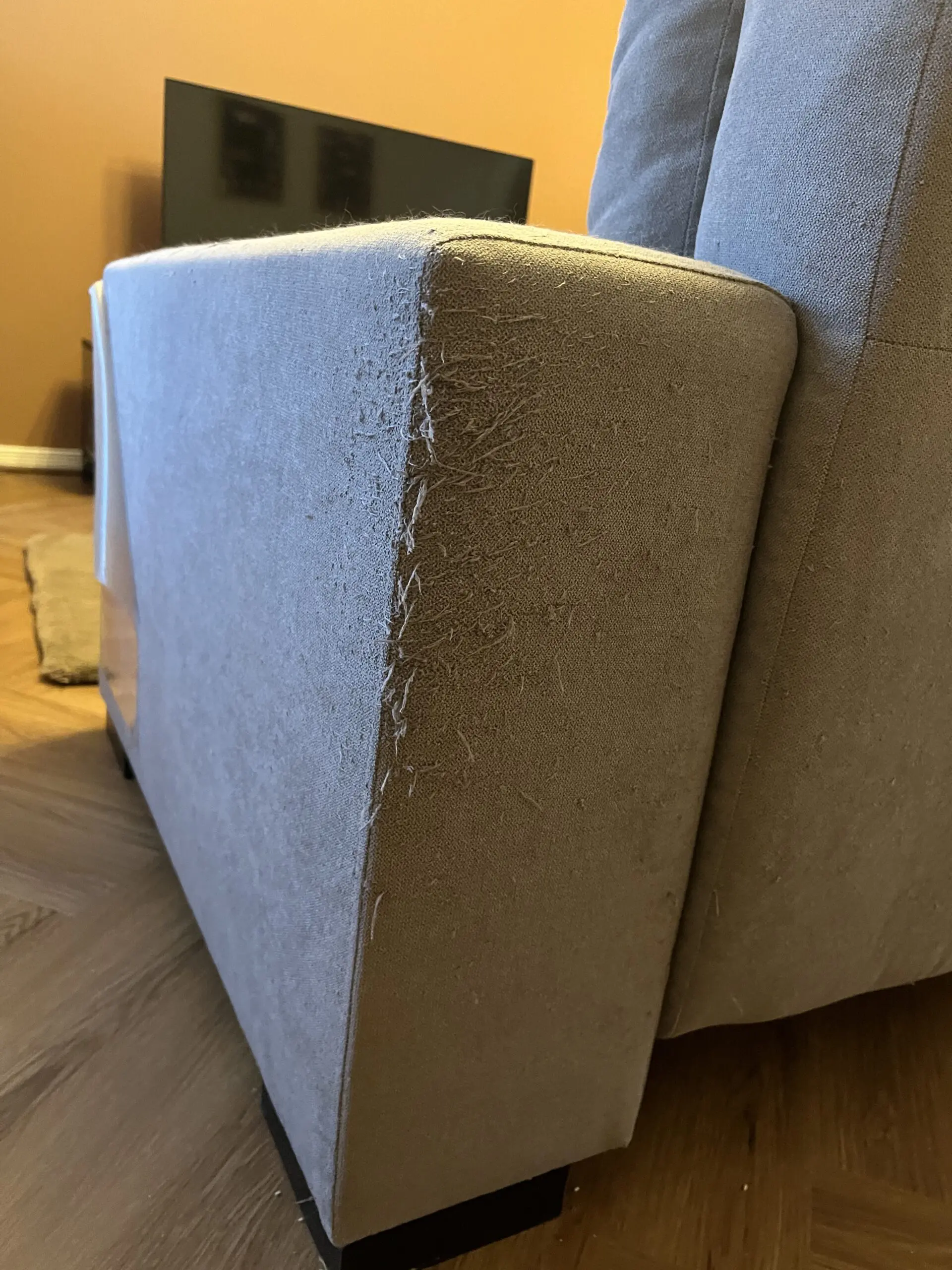 Comfortable 3-Seater / Sofa Bed