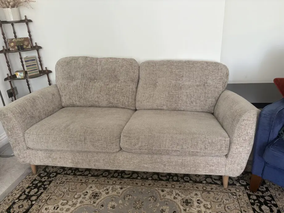 Beautiful 2 seater , 3 seater and 1 sofa seat