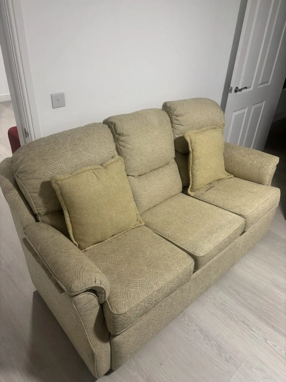 G-PLAN 3 SEATER SOFA (£1500 RRP)