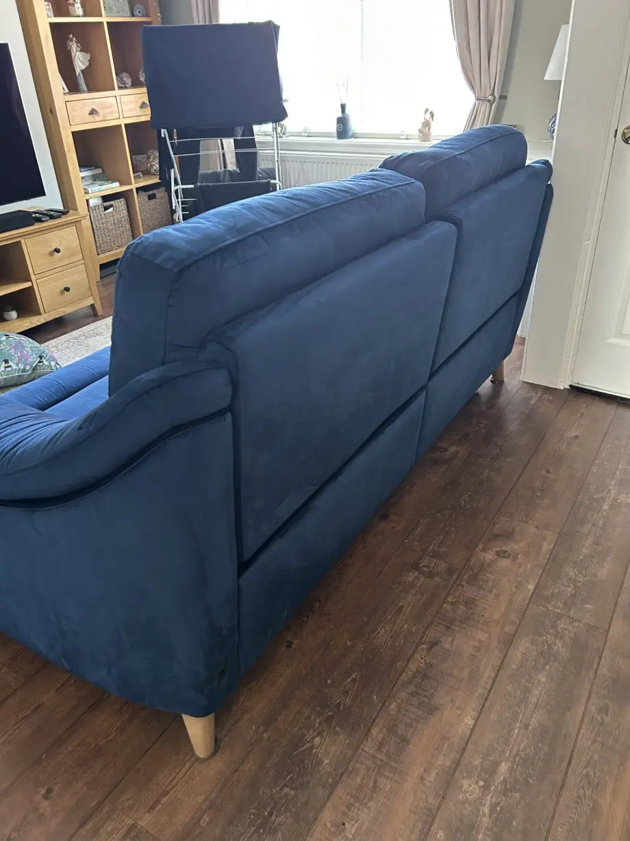 Doorway to value, California 3 seater power recliner