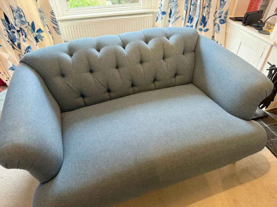 Loaf, 2-seater Dixie Sofa in sherbet blue wool