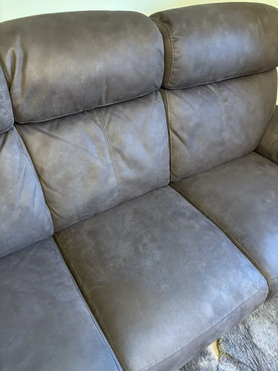 DFS 3seater manual recliner