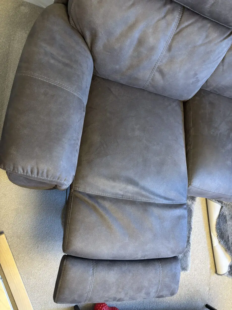 DFS 3seater manual recliner