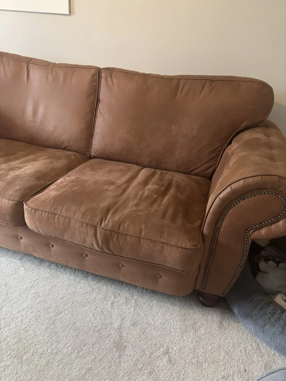 SCS Brown Country Living 3 seater & love chair
