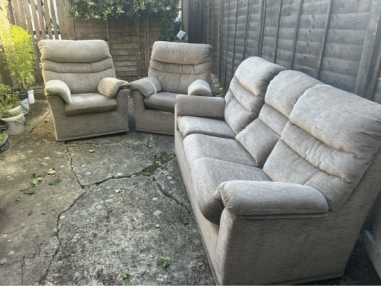 G plan seater sofa and 2 armchairs