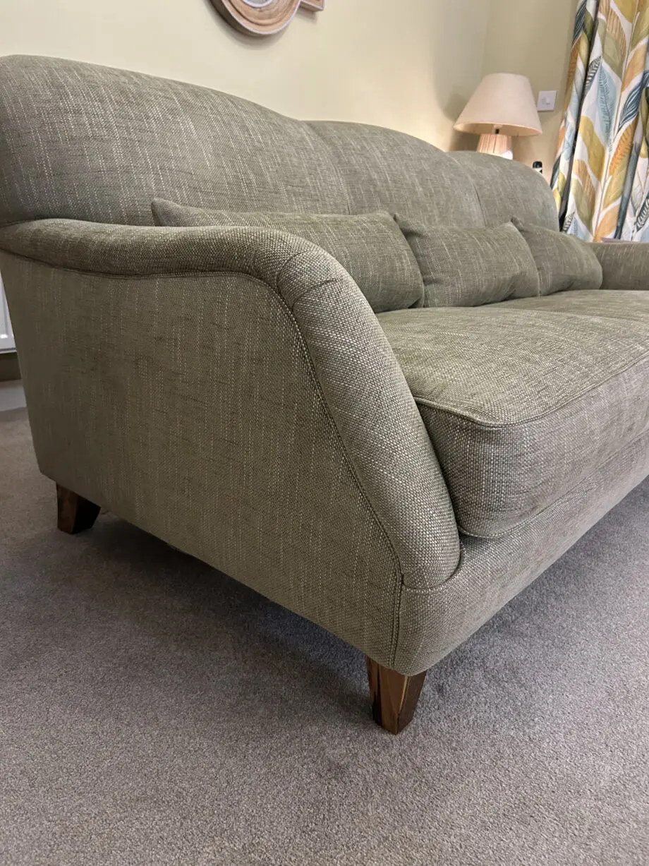 Tamarisk Loxton 4 seater sofa