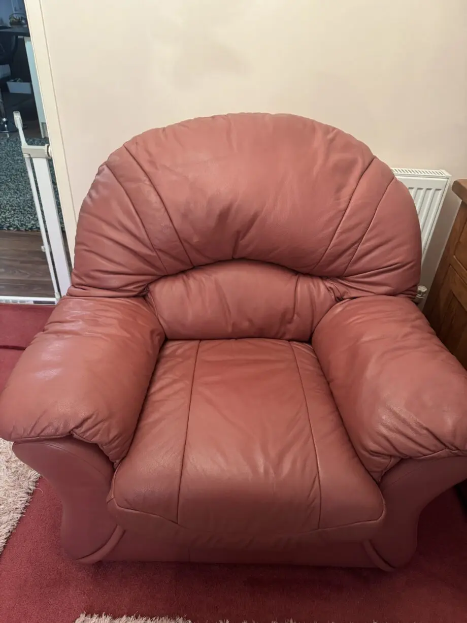 3 piece suite immaculate