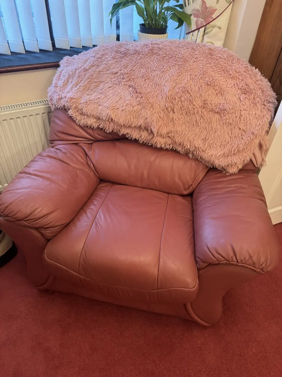 3 piece suite immaculate