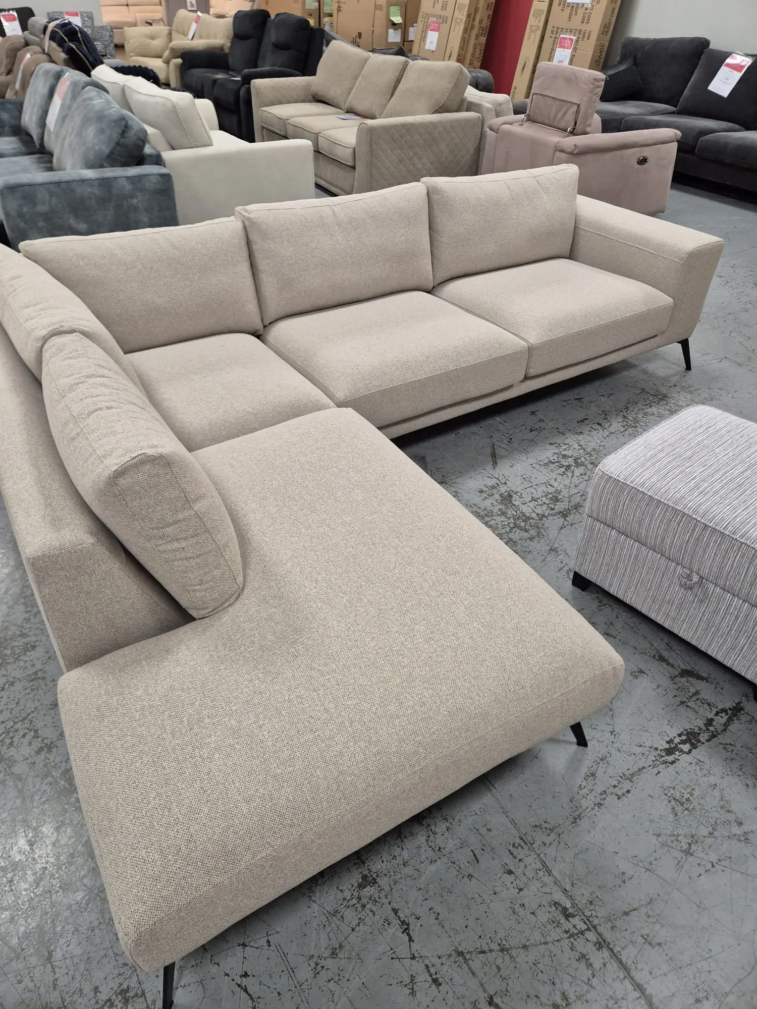 Lexia Right Hand Facing Arm Open End Corner