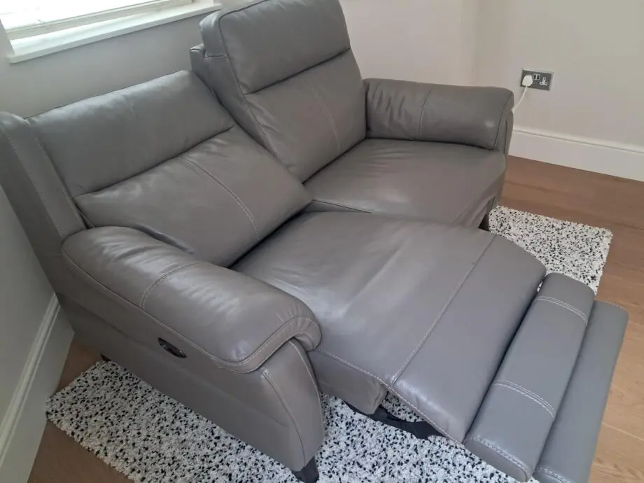 Sofology 2 seater electric recliner