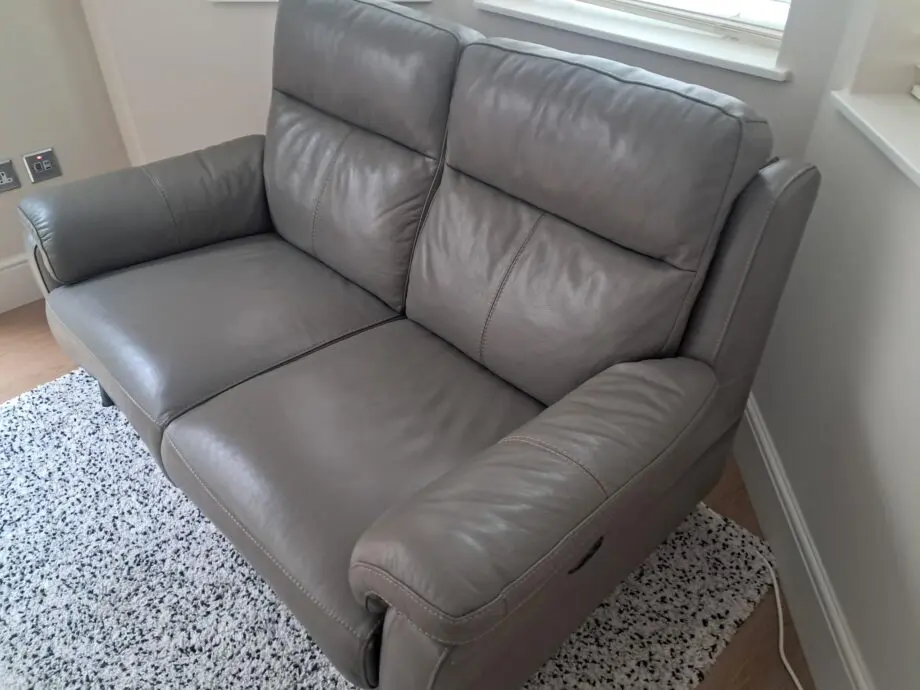 Sofology 2 seater electric recliner