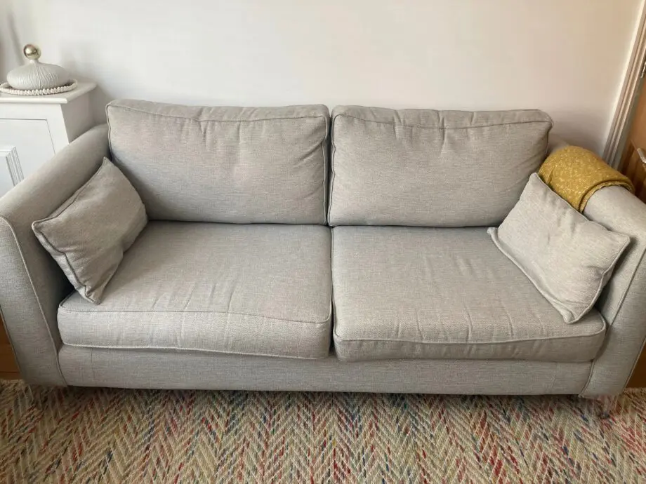 2 x Sofas used in spare room (as new)