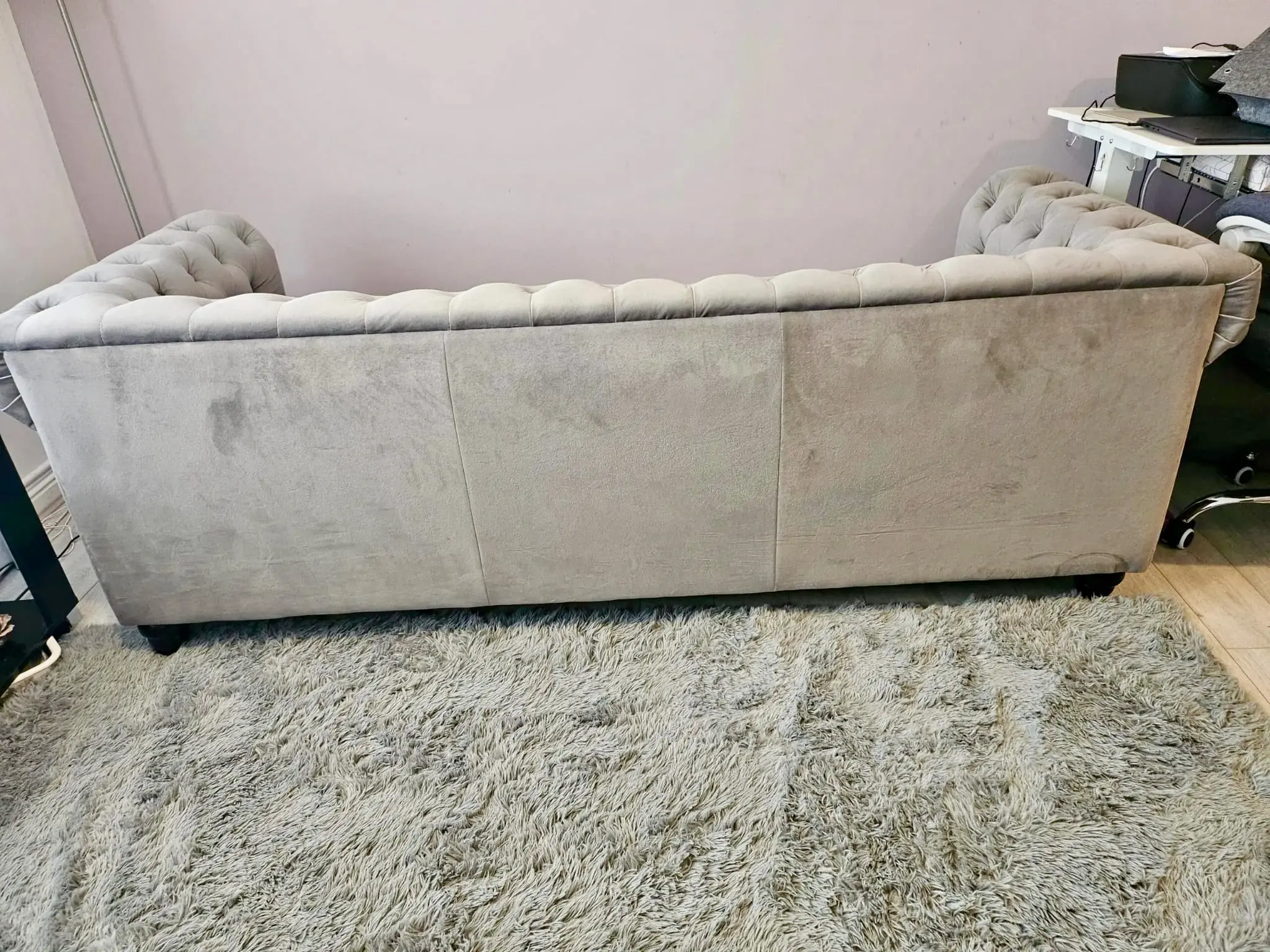 3 seater like new Chesterfield grey sofa with chaise