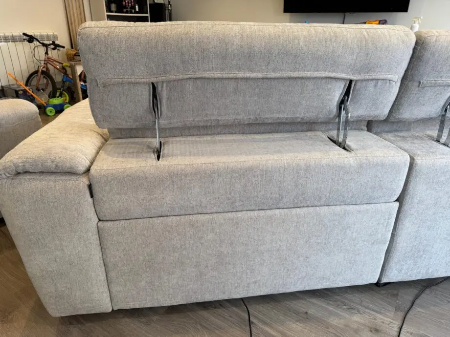 Large Grey Nicolleti Figaro Chaise Power Recliner