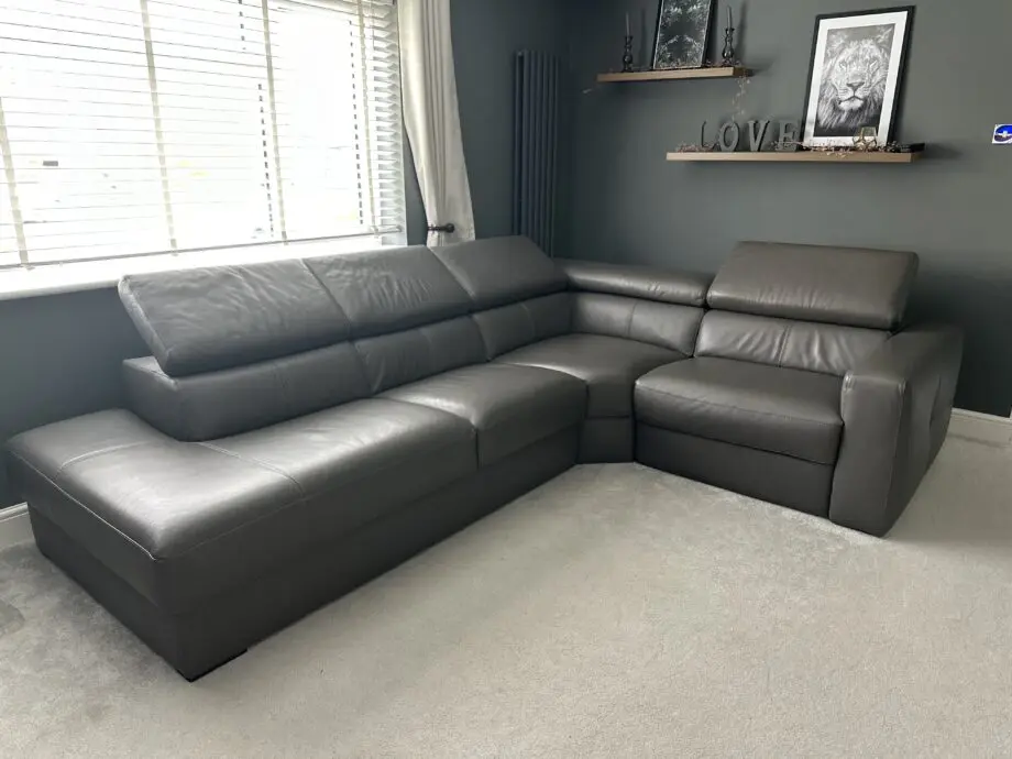 ROM dark grey leather corner sofa
