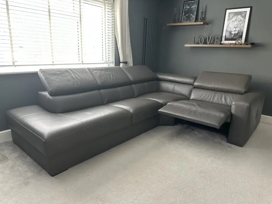 ROM dark grey leather corner sofa
