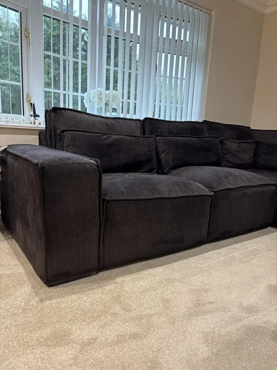 Black Sofa Club Corner Sofa Like New
