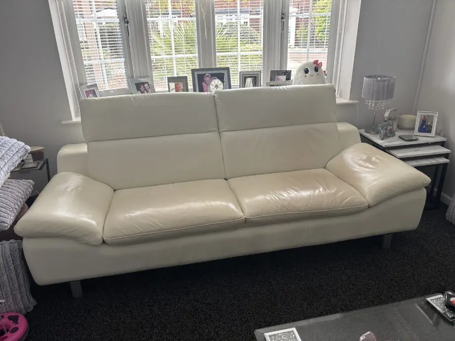 4 seater Harvey’s sofa
