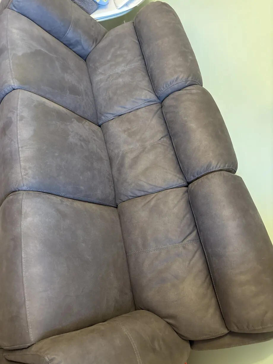 DFS 3seater manual recliner