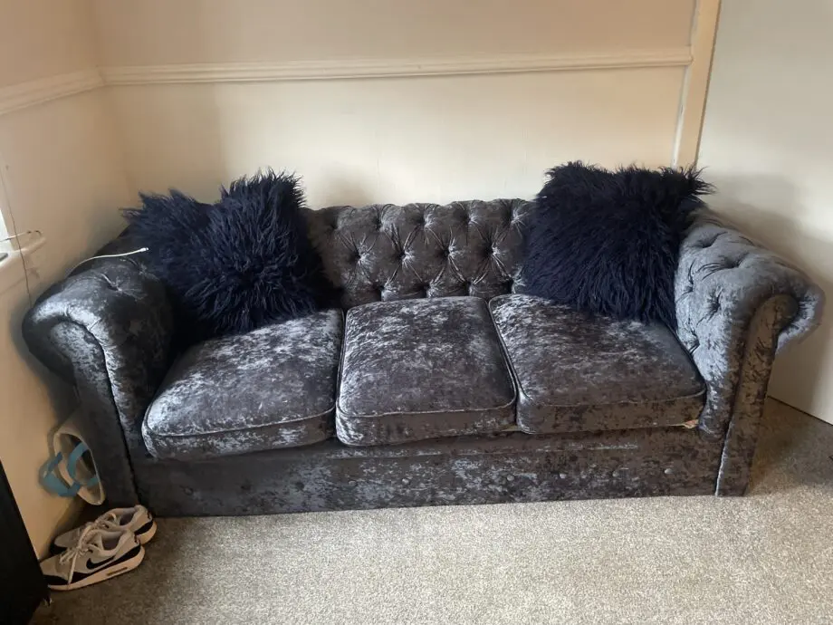 Blue Chesterfield 3 seater+ chair