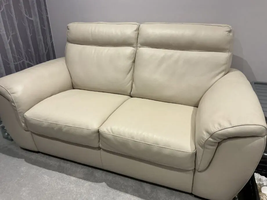 Natuzzi cream 2 seater leather sofa