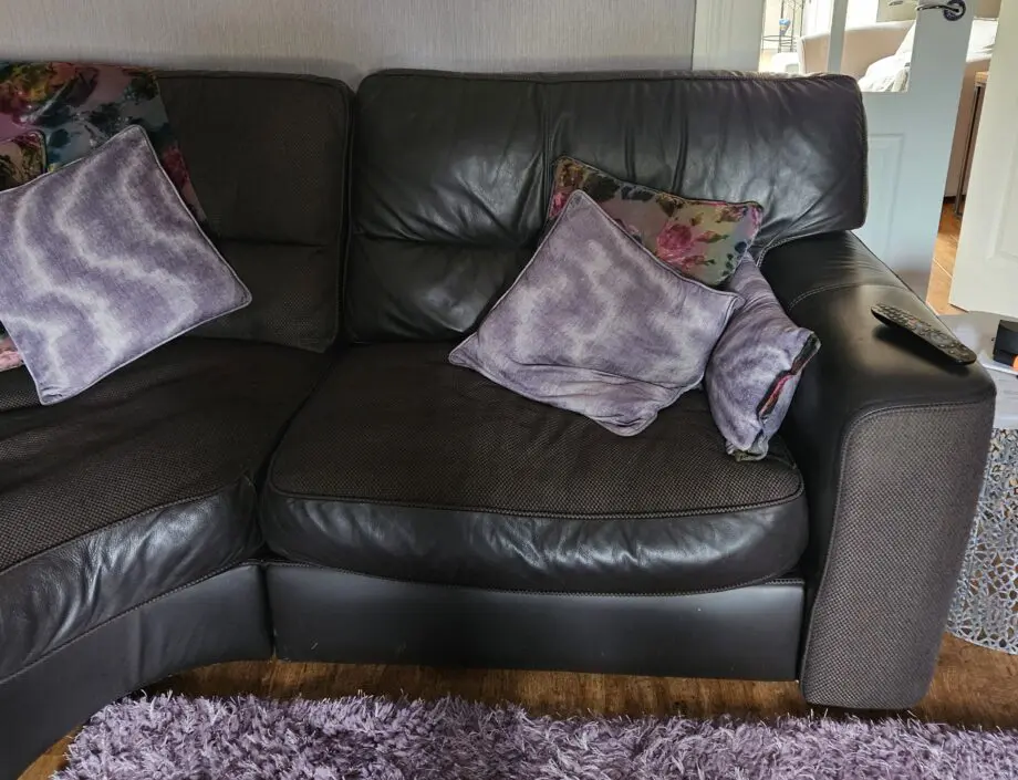 Furniture villiage dual material and leather corner sofa