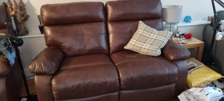 Leather recliner 2 seater sofa and leather recliner chair
