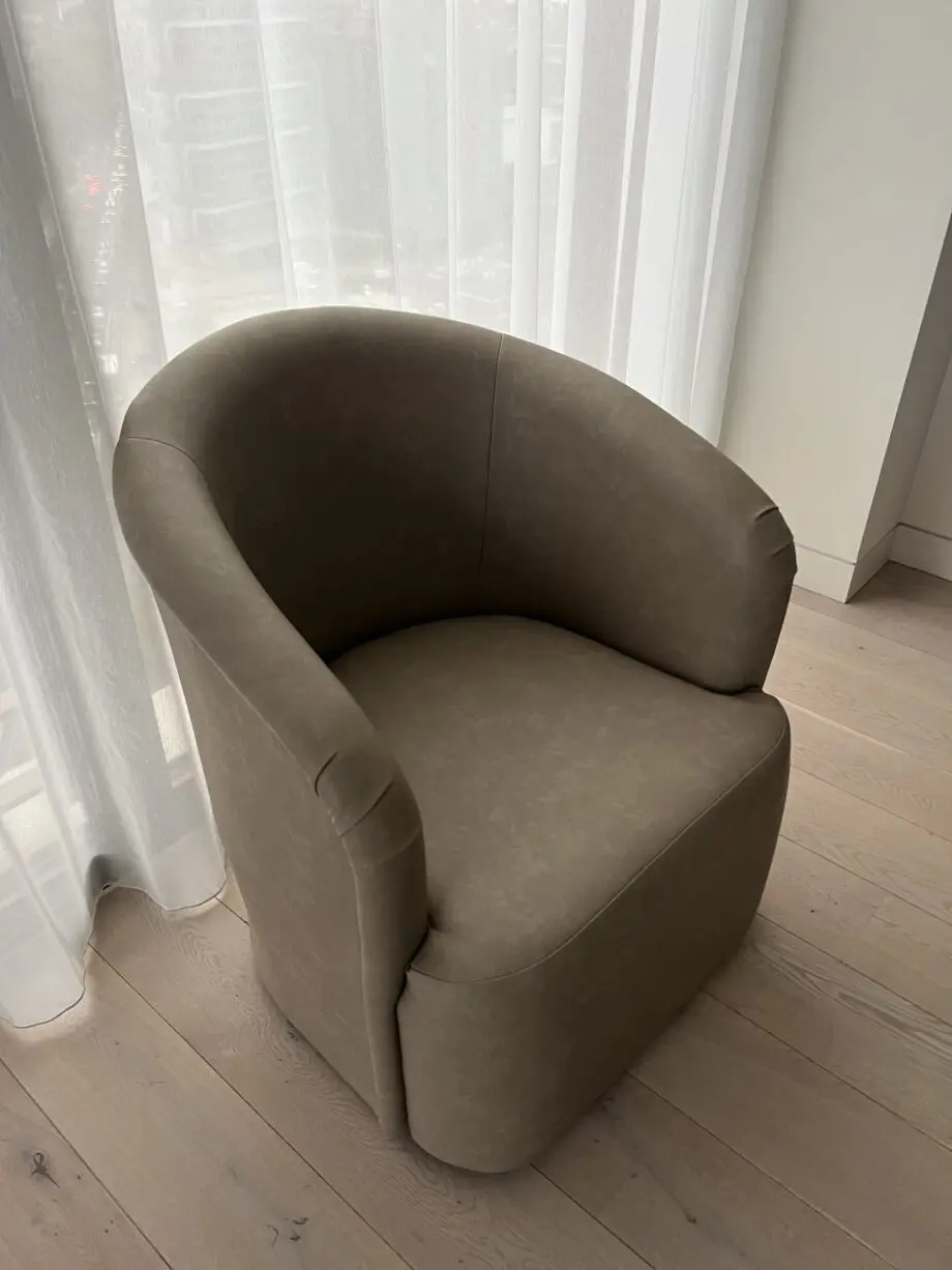 Brand NEW, Cotswold Bed Company, Harlyn Armchair Taupe