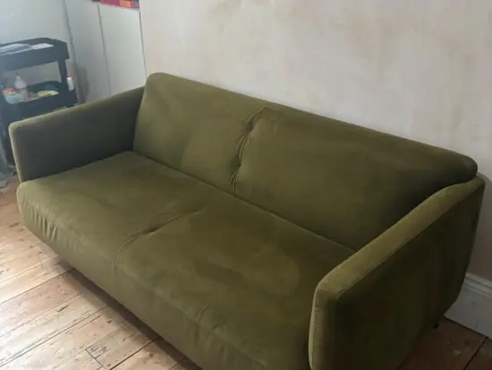Bo concept Olive green velvet Modena sofa