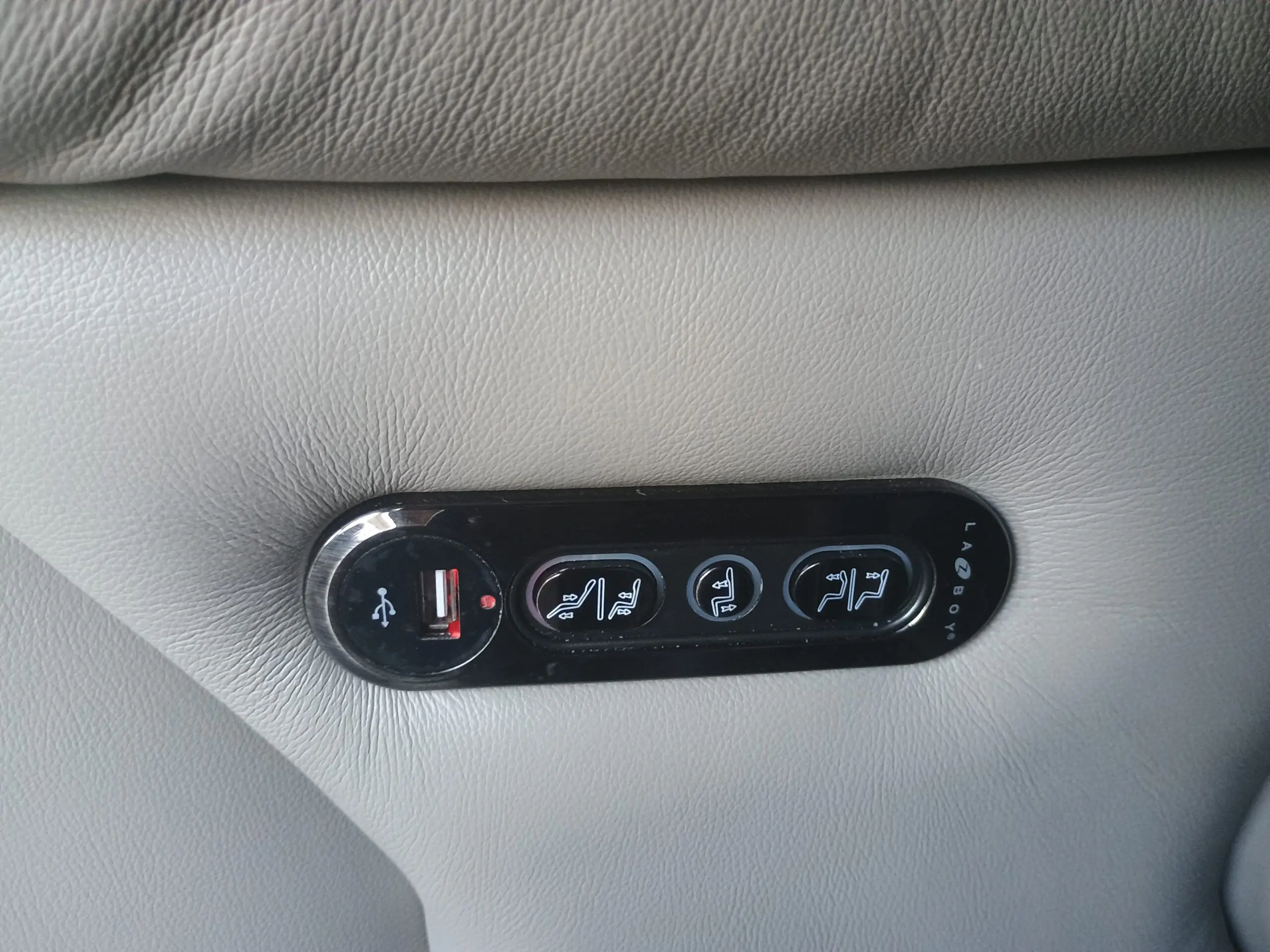 La-z-boy 3 seater power recliner sofa