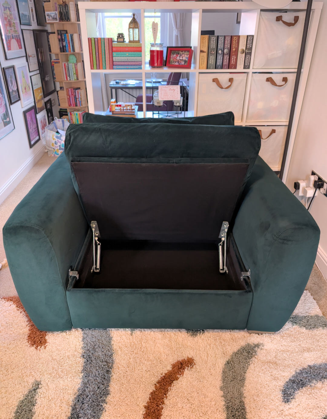 Snug Green 1.5 Seat Armchair with storage