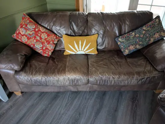 DFS 3 piece suite 3 seater sofa and 2 chairs