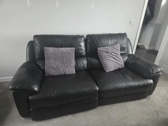 Electric Reckiner Black 3 Seater Sofas