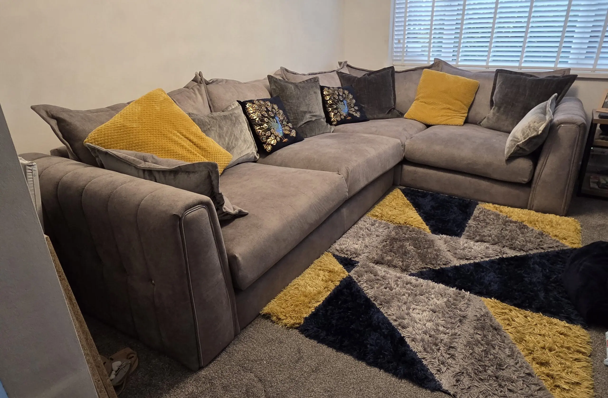 DFS Devine Sofa | Platinum Collection | Left Hand Facing | RRP 2829