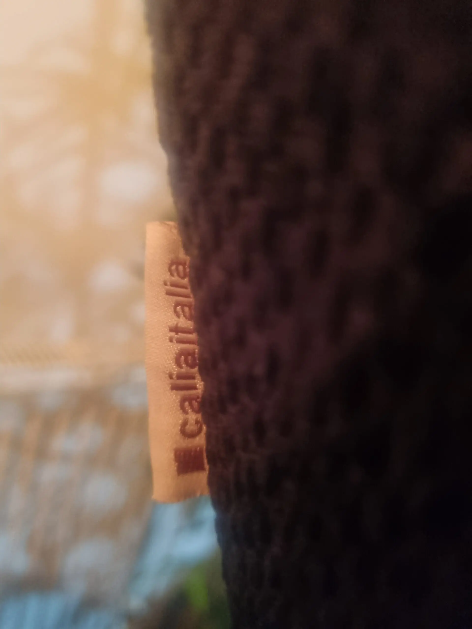 Calia Italia designer winged sofa with 2 matching armchairs