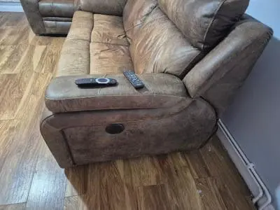Electric recliners