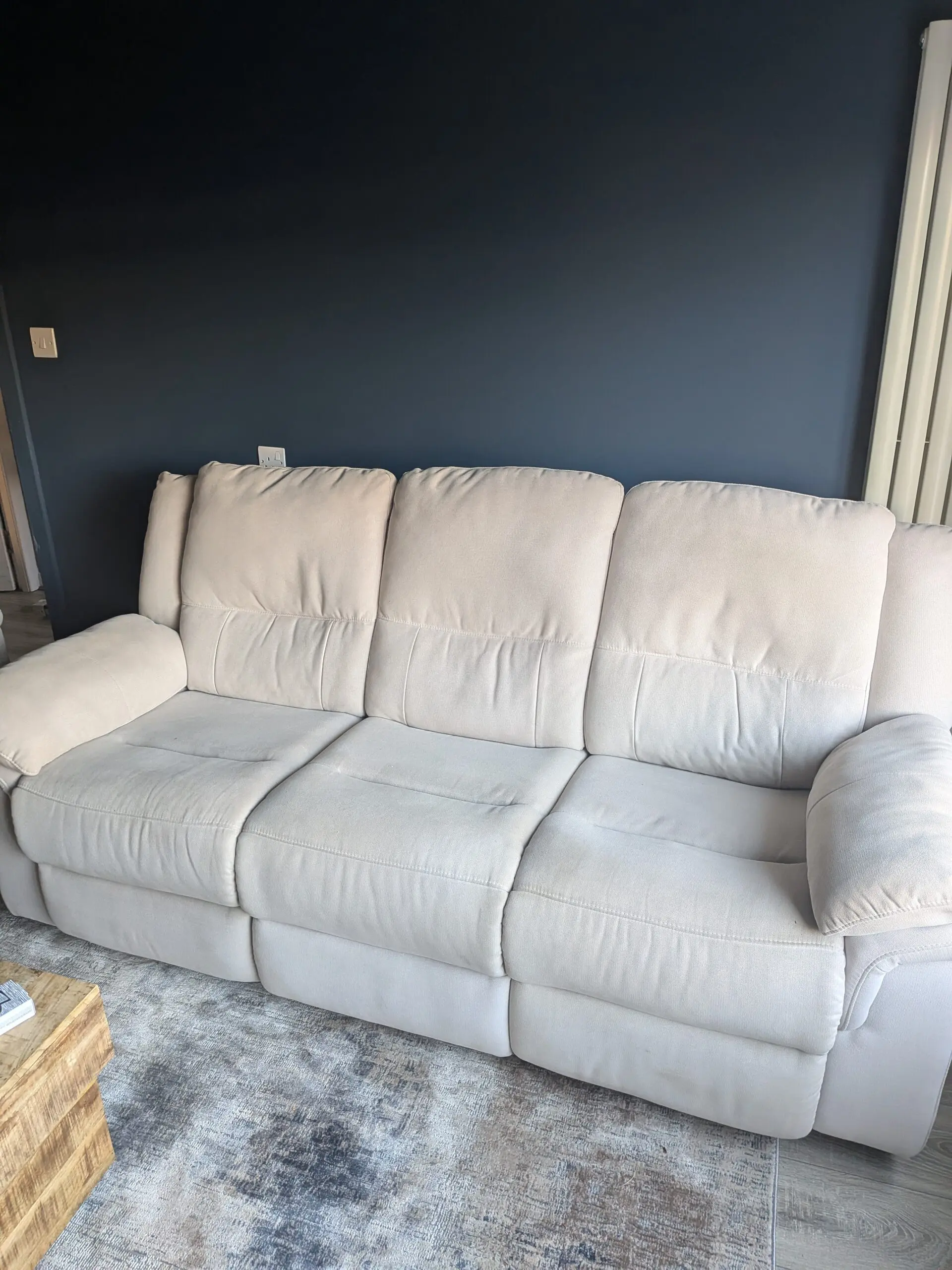 3 and 2 seater recliner, Grey/ Beige