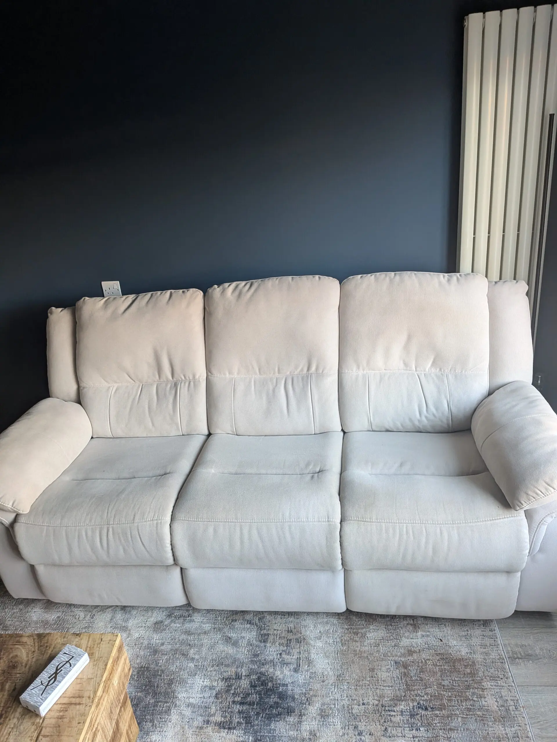 3 and 2 seater recliner, Grey/ Beige