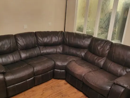 5 seat recliner sofa.