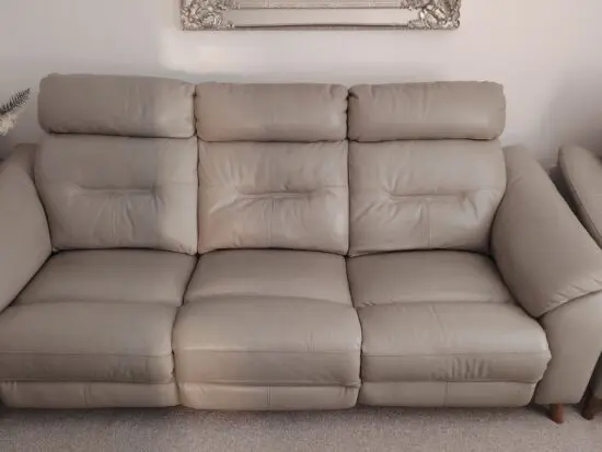 Recliner sofa
