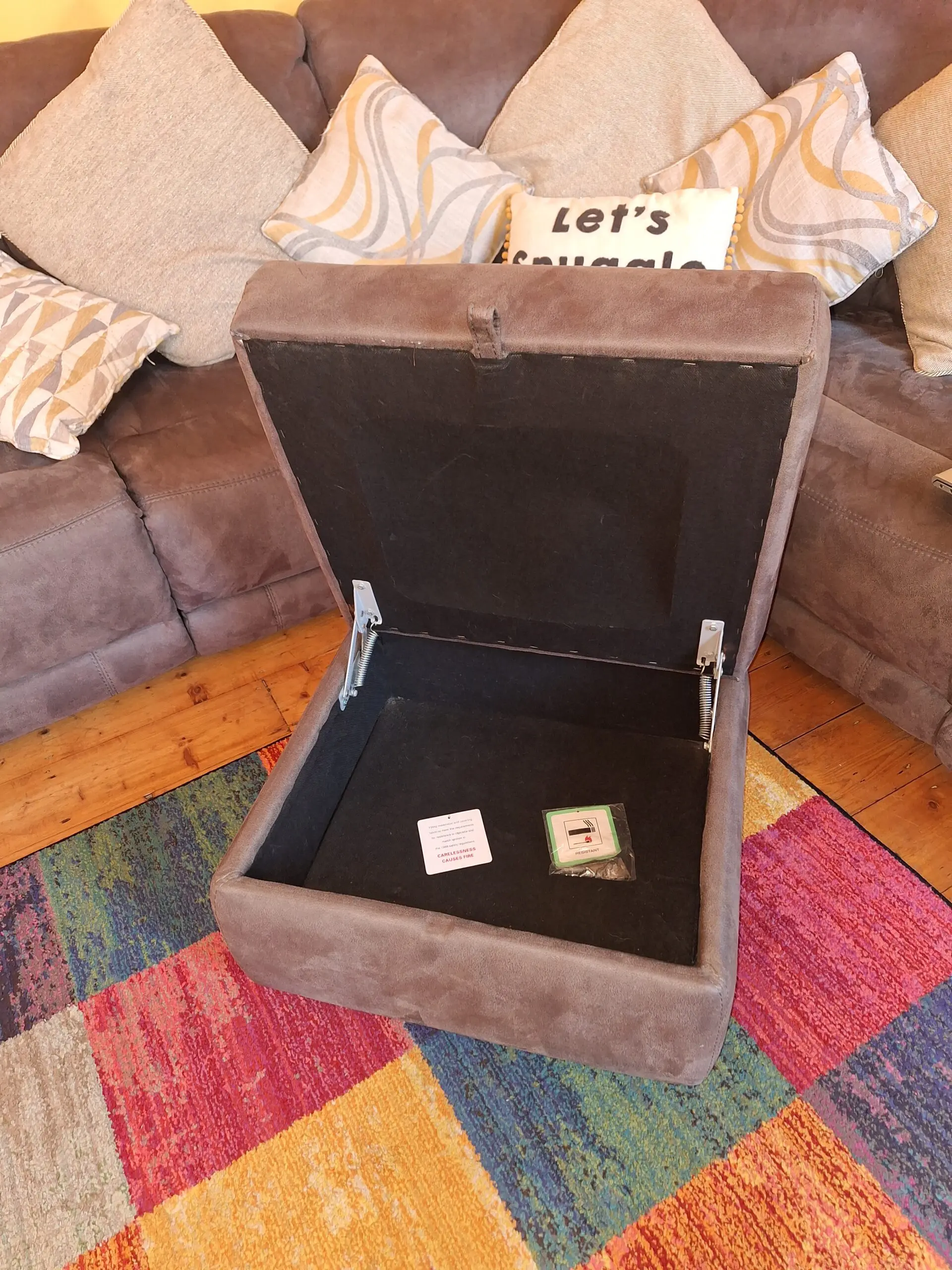 DFS 6 seater reverse leather corner sofa with USB chargers, 2 electric recliners and matching storage foot stool