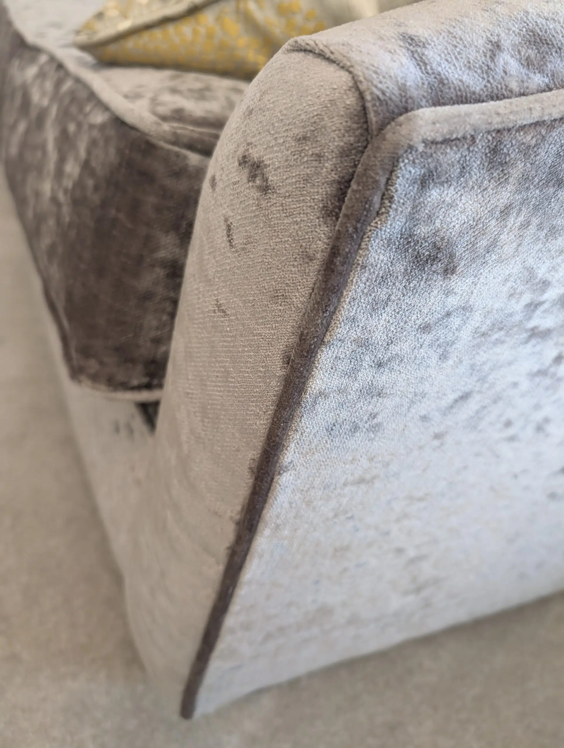 STEED The Hockley 2 & 3 seater settees .