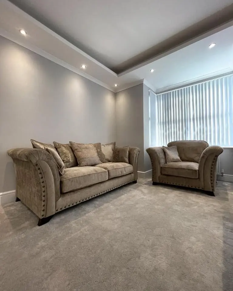 DFS 2x settee & 3x settee Harrison sofa Cream and Grey color