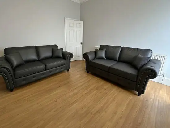 3x Seater and 2x Seater Leather Oakland Sofa In Black Color