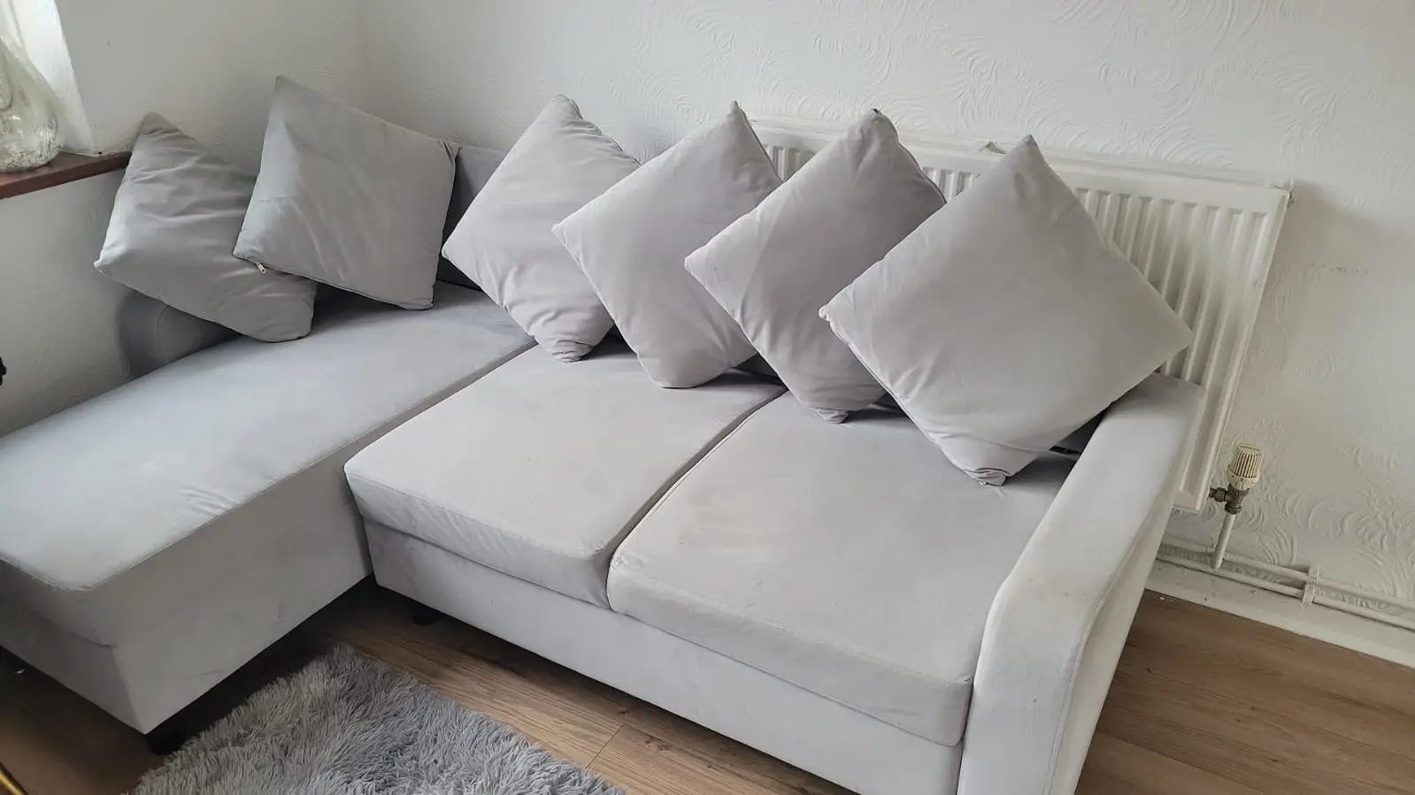 Laura james reversible grey corner sofa