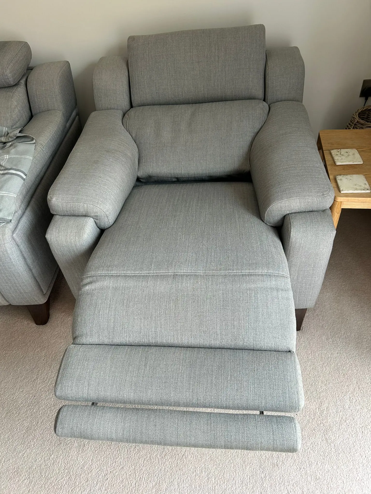 Parker Knoll Evolution 1701 Power Recliner